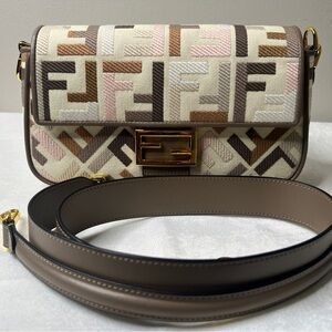 Fendi Baguette